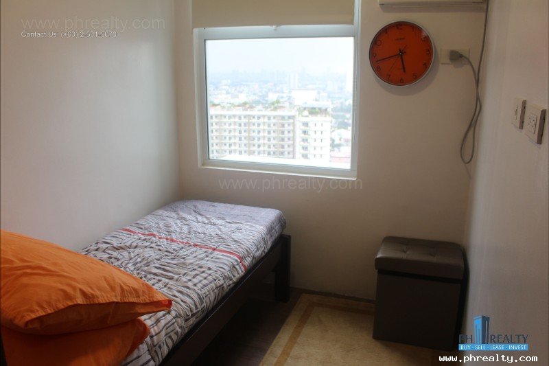 30,000 2BR Condo for Rent in Gilmore Tower, Condo For In Quezon, Metro Manila.