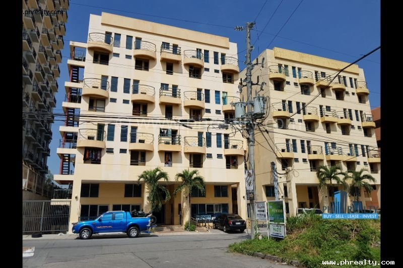 2,000,000 2BR Condo for Resale in Madison Manor, Condo For Sale In