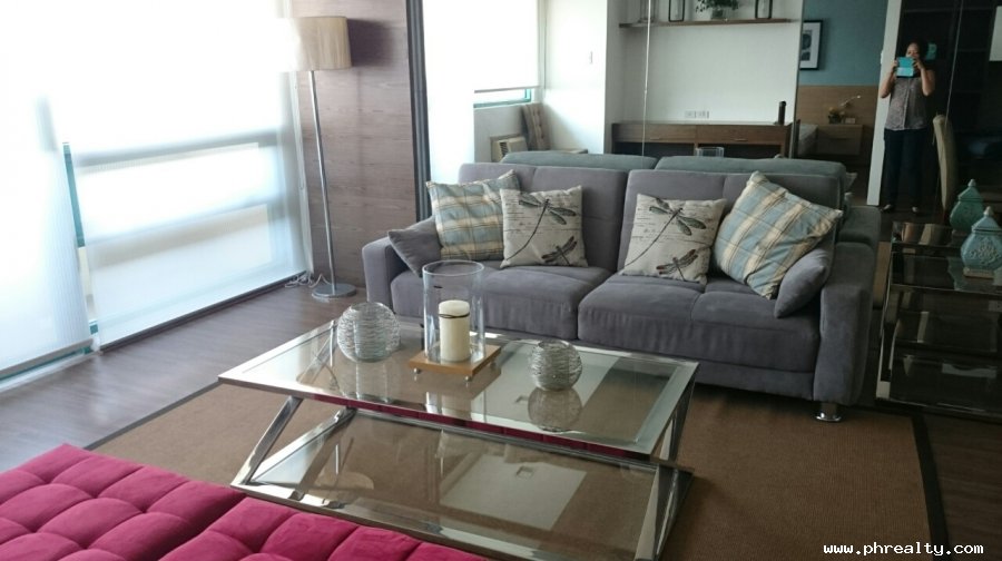 40,000 Robinsons Place Residences Tower 2, Condo For In Manila, Metro Manila.