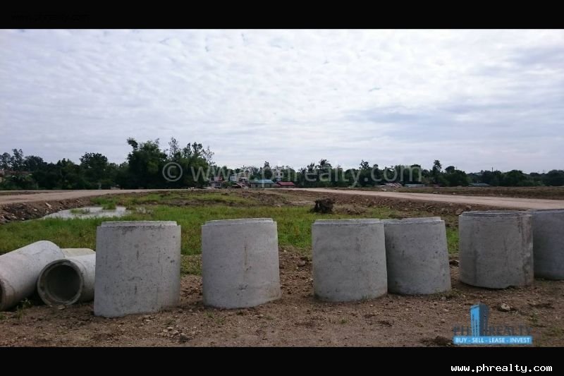 1,450,000 204 SQM Lot Only for Resale in Green Meadows 2 at The