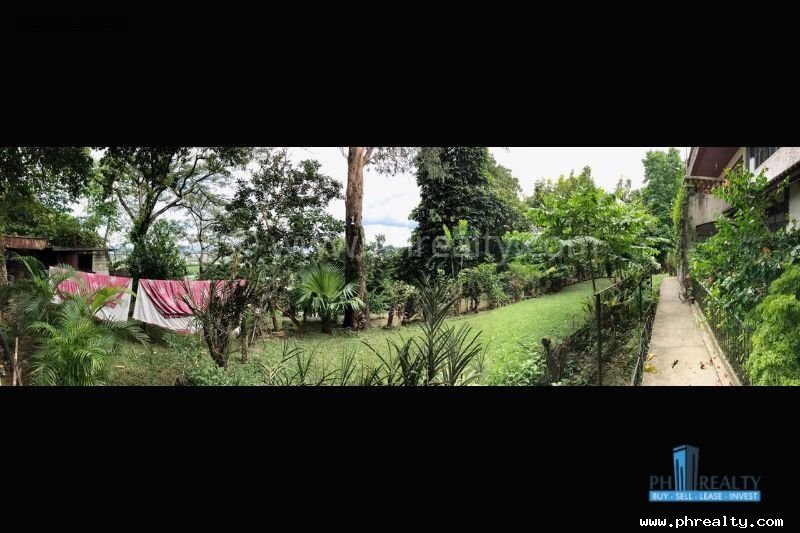 258,420,000 5 BR House & Lot For Resale in Alta Vista, House & Lot