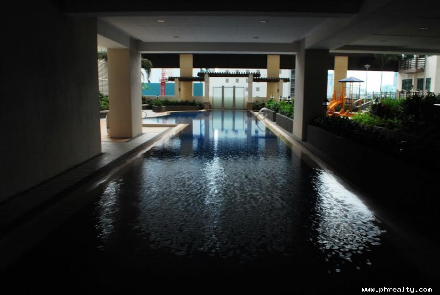 4,800,000 McKinley Park Residences, Condo For Sale In Taguig, Metro Manila.